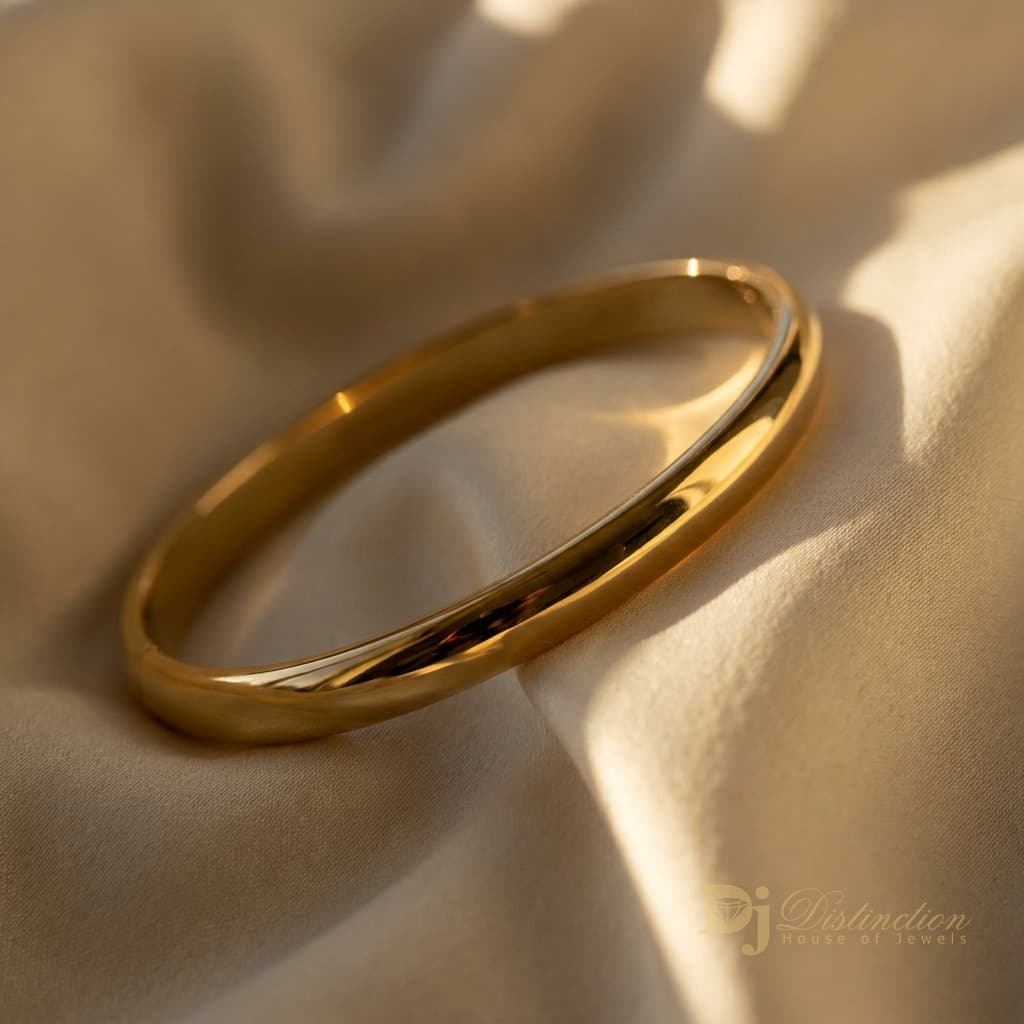 Custom gold bangle designed to a customer's budget